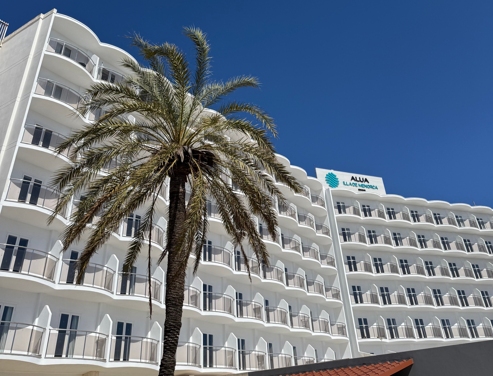 Hotel Alua Illa de Menorca - Imagen 4 del proyecto de facade coating