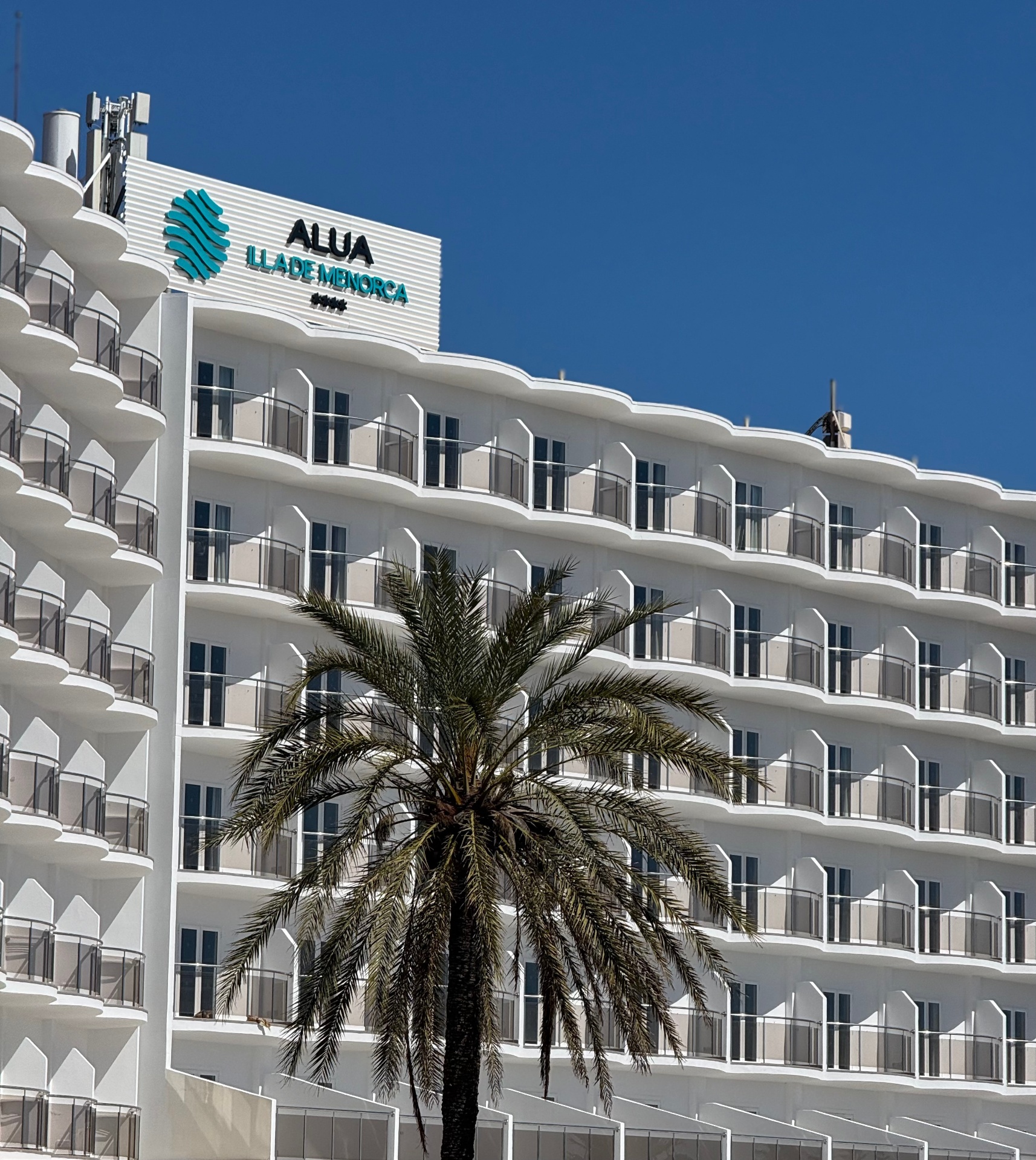 Hotel Alua Illa de Menorca - Imagen 7 del proyecto de facade coating